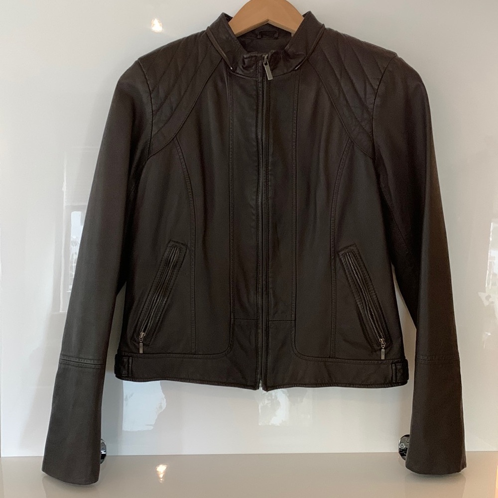 Cole Haan genuine leather jacket with detachable cotton jersey hood. ✨LIKE NEW✨